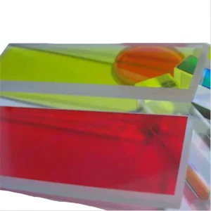 Longpass Infrared Bandpass Filter (Optical Glass) with 90% Light Transmittance for Beauty Applications