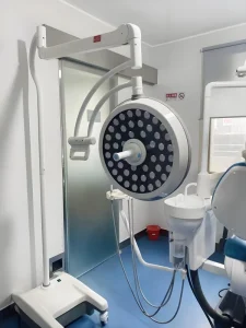 Multi Function Surgical Light LED Shadowless Operating Lamp Customized Color Multi Language